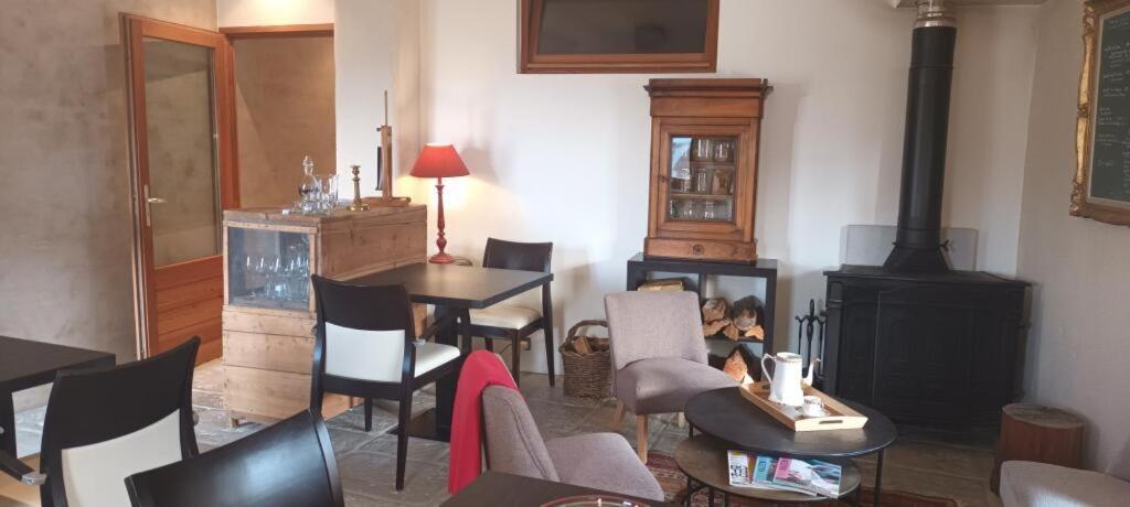 La Ferme De Beaute Bed & Breakfast Chateauroux-les-Alpes ภายนอก รูปภาพ