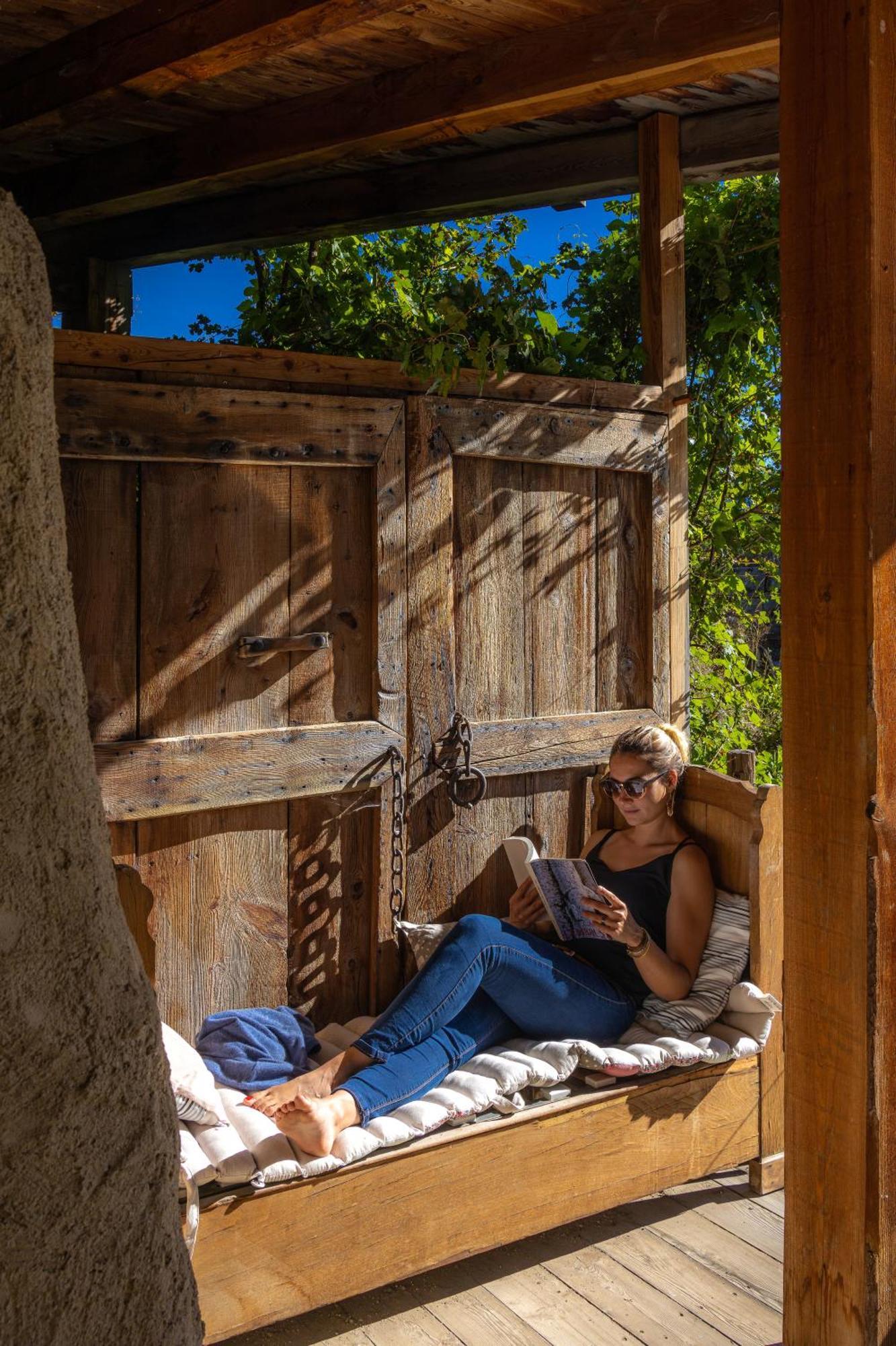 La Ferme De Beaute Bed & Breakfast Chateauroux-les-Alpes ภายนอก รูปภาพ