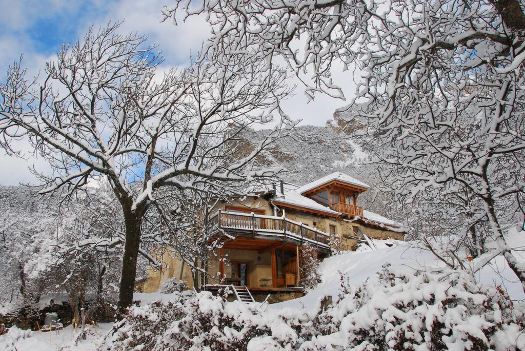 La Ferme De Beaute Bed & Breakfast Chateauroux-les-Alpes ภายนอก รูปภาพ